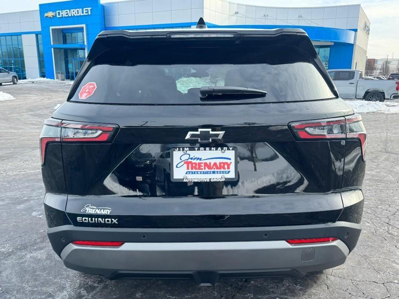 new 2026 Chevrolet Equinox car, priced at $28,474