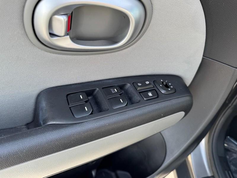 used 2016 Kia Soul car, priced at $9,498