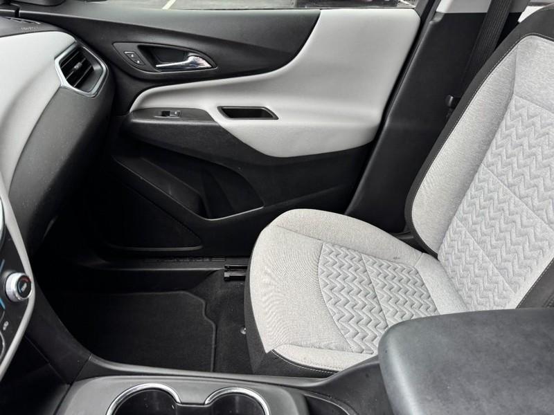 used 2023 Chevrolet Equinox car, priced at $18,995