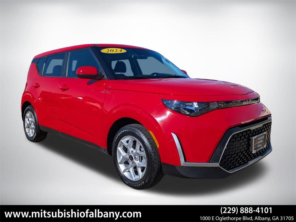 used 2024 Kia Soul car, priced at $17,567