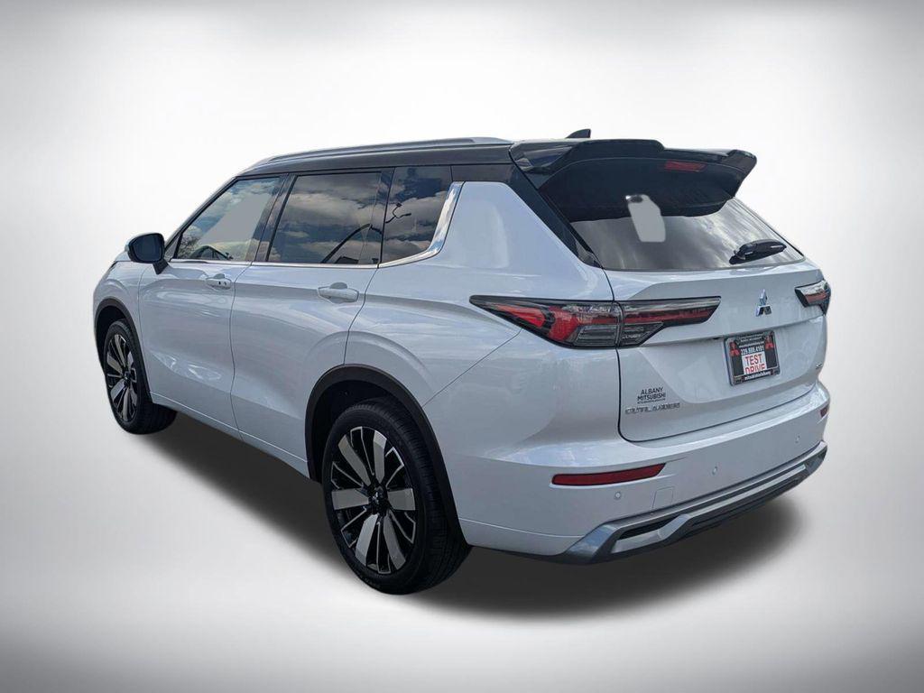 new 2026 Mitsubishi Outlander car, priced at $45,435