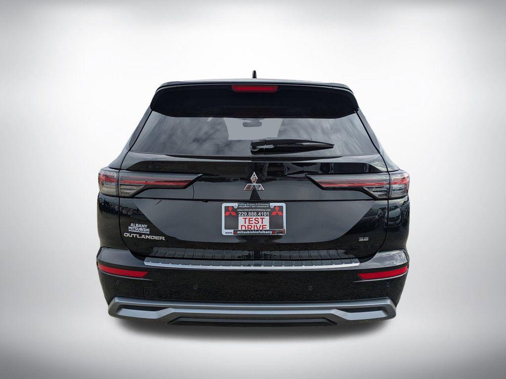 new 2026 Mitsubishi Outlander car, priced at $41,075