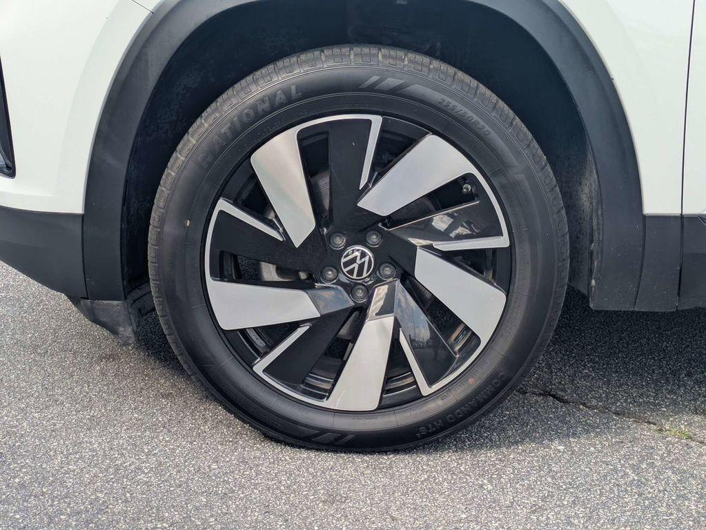 used 2024 Volkswagen Atlas Cross Sport car, priced at $26,776