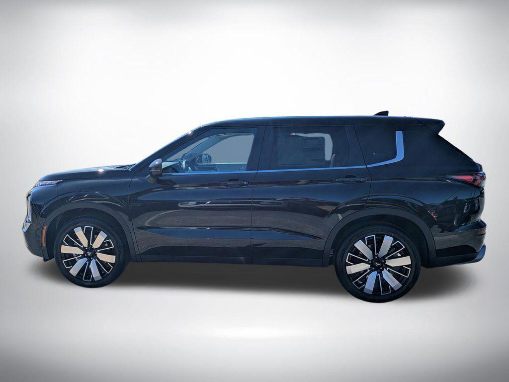 new 2026 Mitsubishi Outlander car, priced at $33,815