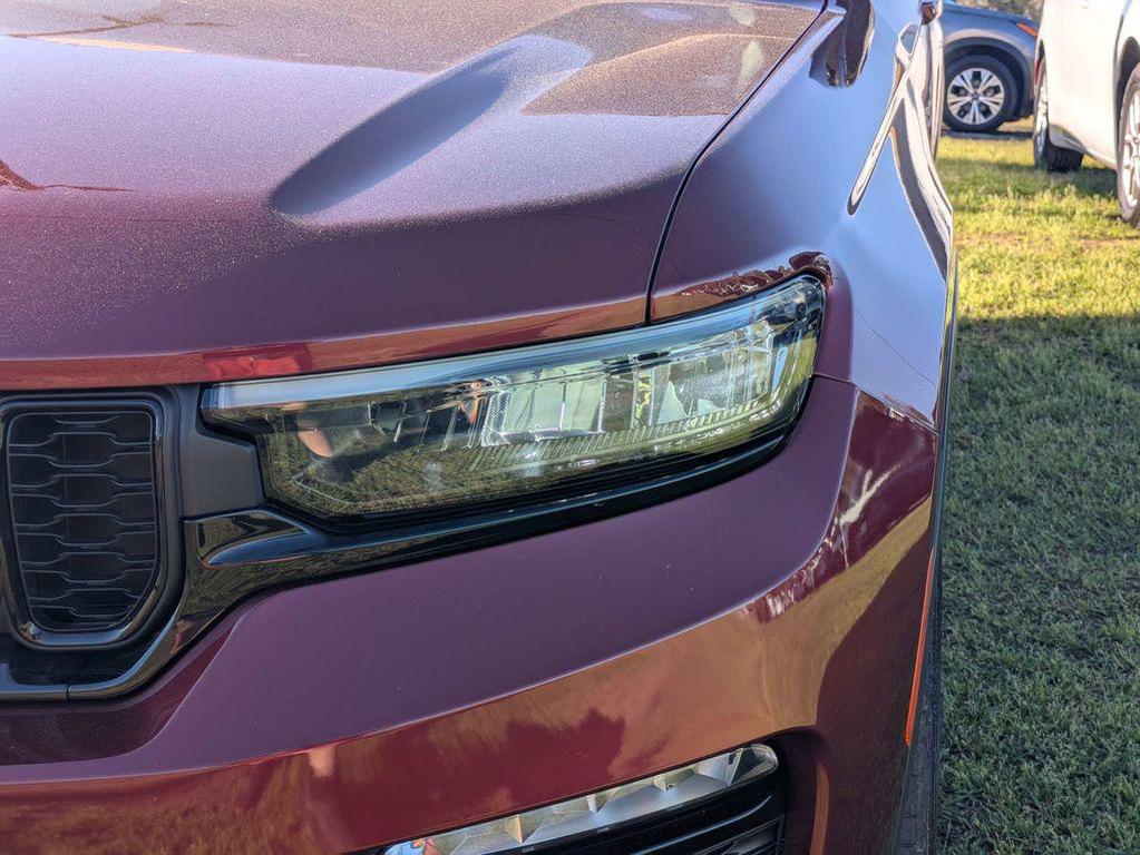 used 2023 Jeep Grand Cherokee car, priced at $28,189