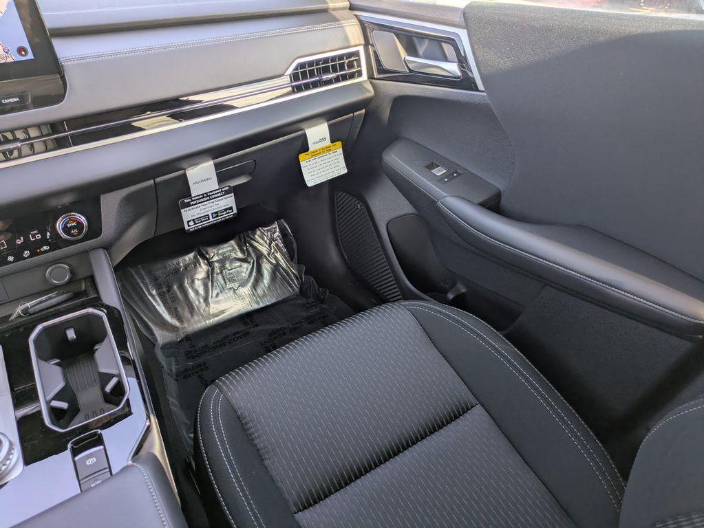 new 2025 Mitsubishi Outlander PHEV car, priced at $44,120