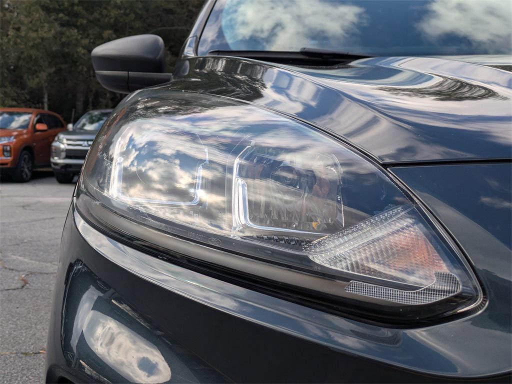 used 2022 Ford Escape car, priced at $20,067