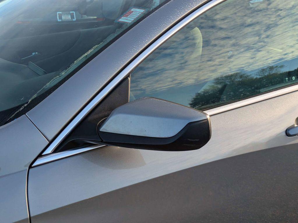 used 2020 Chevrolet Equinox car, priced at $15,887