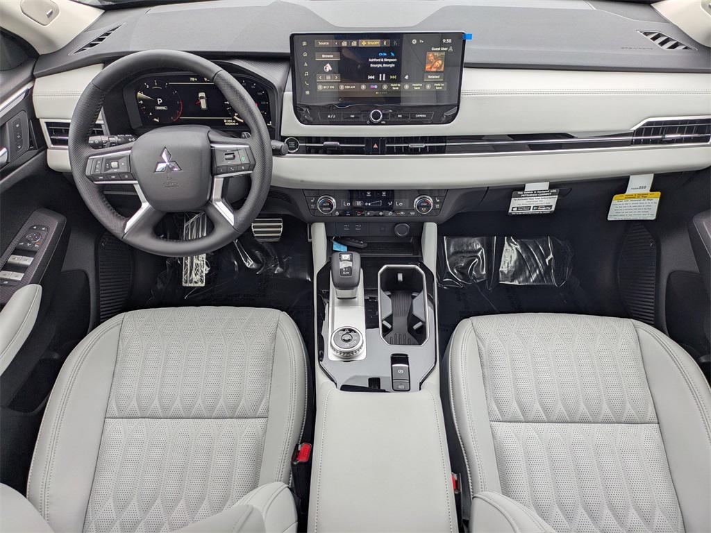 new 2025 Mitsubishi Outlander car, priced at $34,900