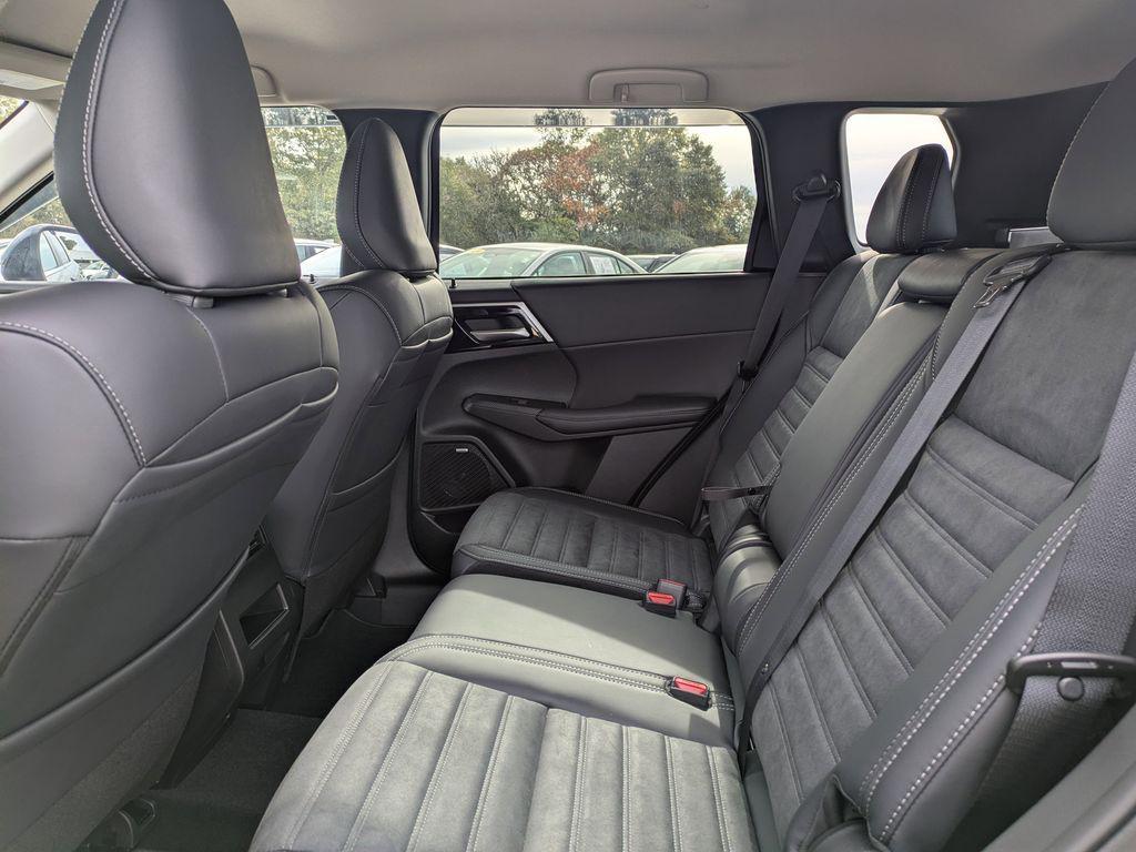 new 2026 Mitsubishi Outlander car, priced at $37,875