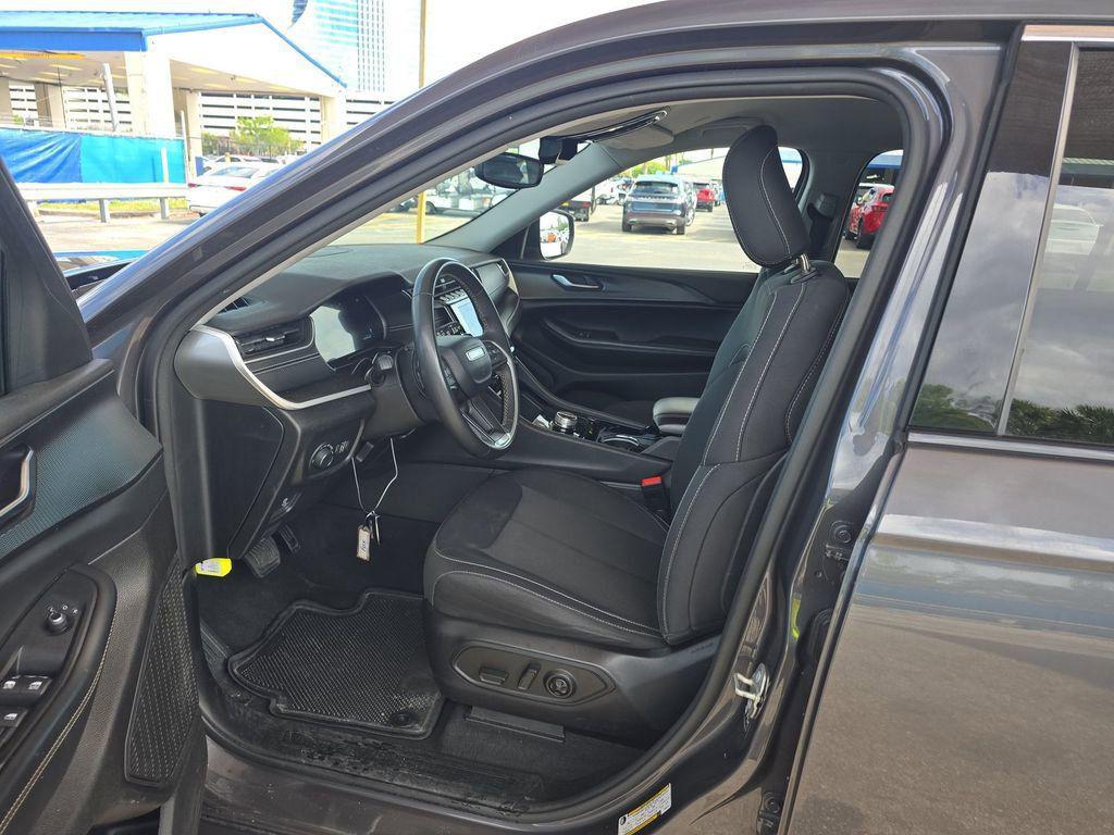 used 2023 Jeep Grand Cherokee L car, priced at $24,744