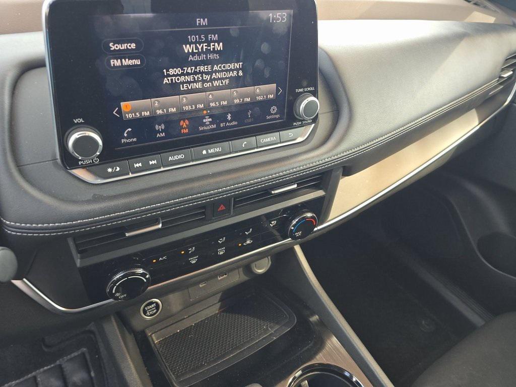 used 2023 Nissan Rogue car, priced at $18,009