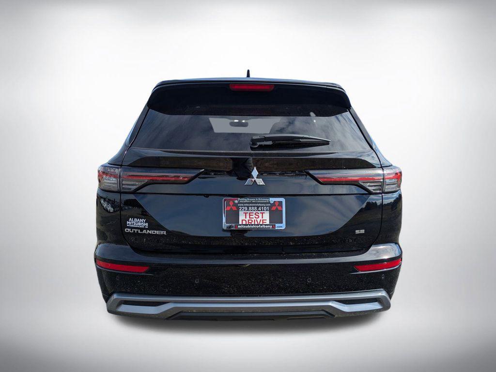 new 2026 Mitsubishi Outlander car, priced at $44,075