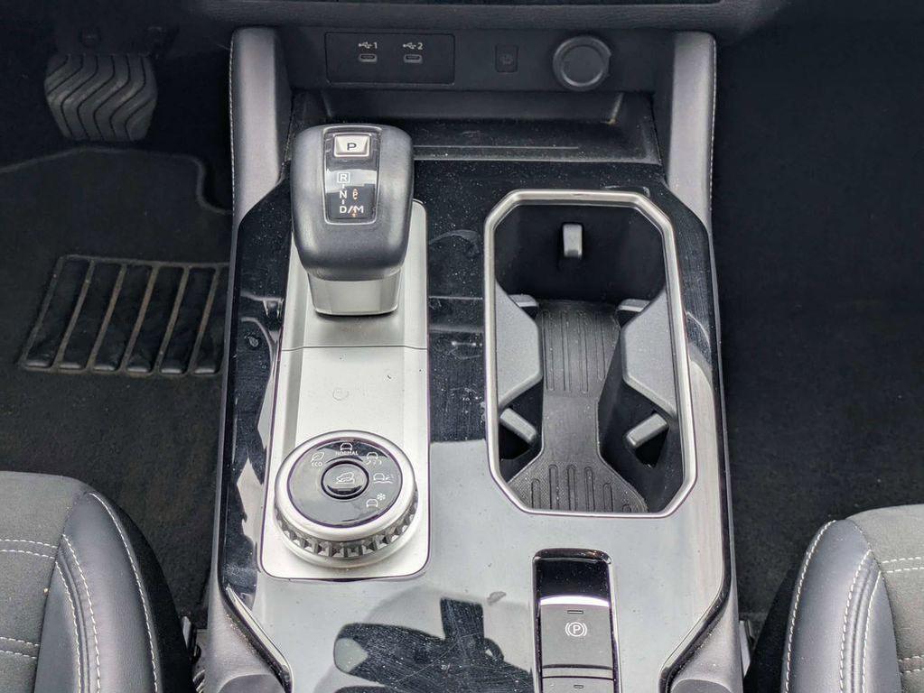 used 2025 Mitsubishi Outlander car, priced at $26,559