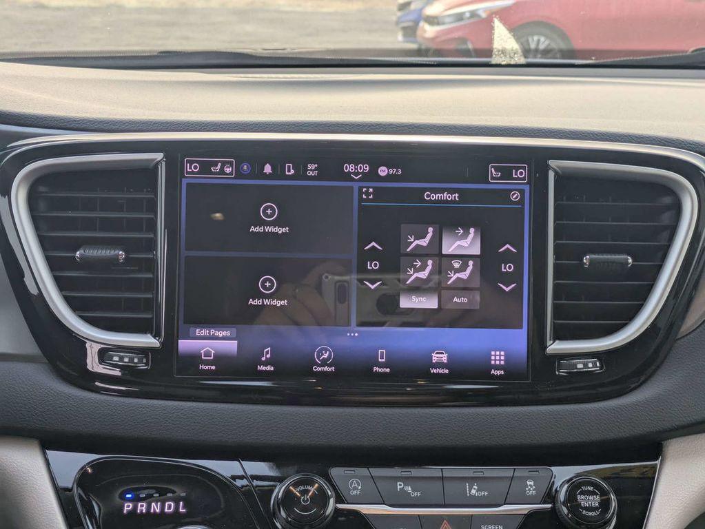 used 2023 Chrysler Pacifica car, priced at $23,432