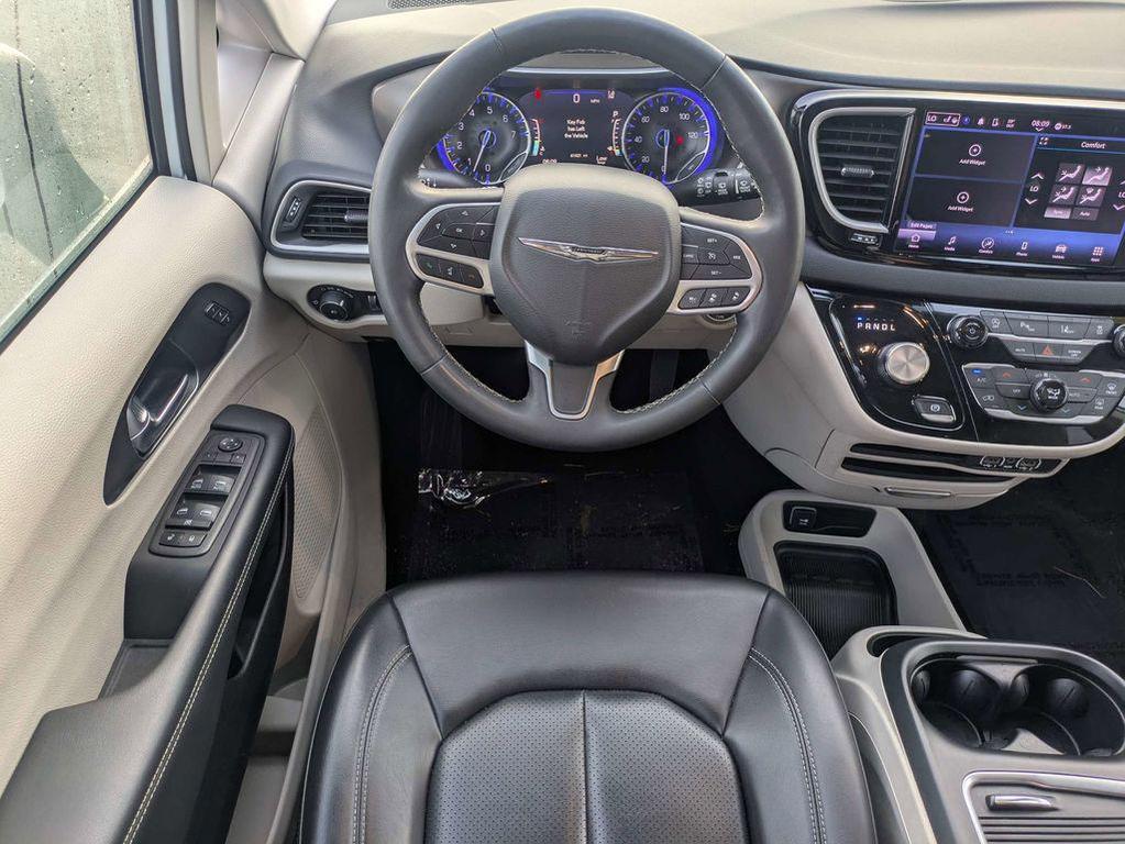 used 2023 Chrysler Pacifica car, priced at $23,432
