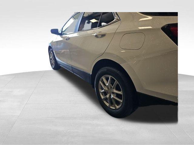 used 2023 Chevrolet Equinox car, priced at $21,921
