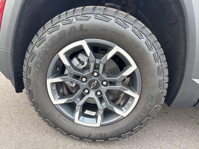 new 2026 Chevrolet Equinox car, priced at $36,511