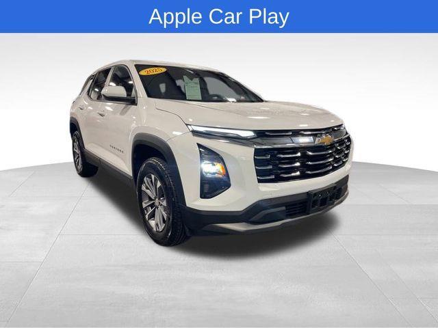 used 2025 Chevrolet Equinox car, priced at $24,266