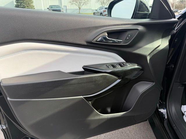 used 2025 Chevrolet Trax car, priced at $23,620