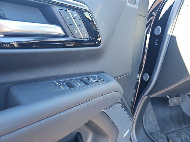 new 2026 Chevrolet Suburban car, priced at $96,910