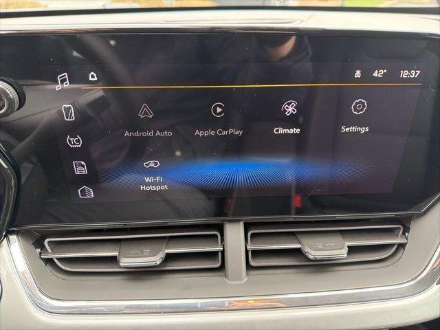 new 2026 Chevrolet Trax car, priced at $25,665