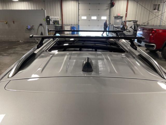 used 2021 Chevrolet Equinox car, priced at $17,222