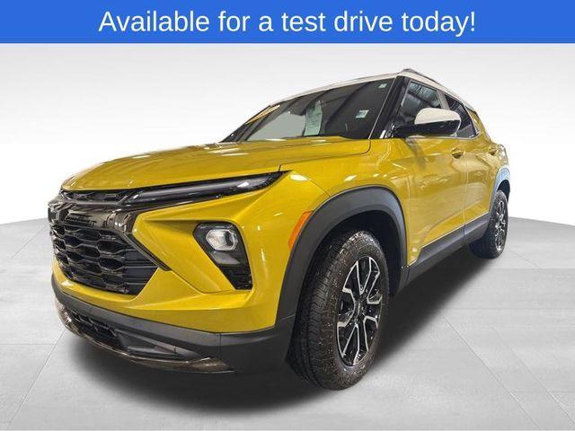 used 2024 Chevrolet TrailBlazer car, priced at $29,569