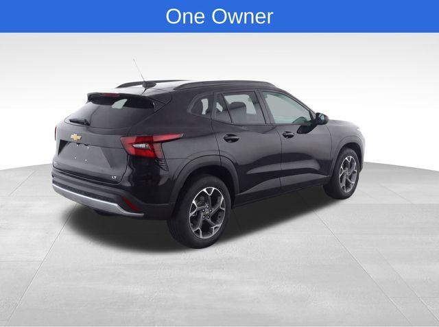 used 2025 Chevrolet Trax car, priced at $23,079