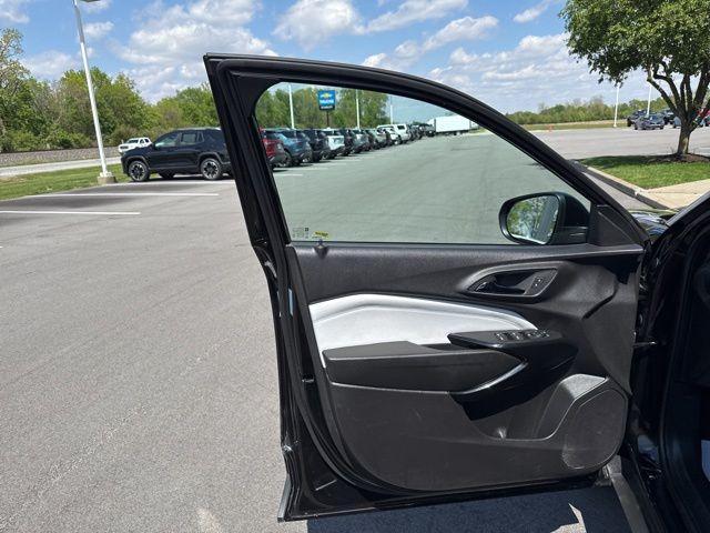 used 2025 Chevrolet Trax car, priced at $23,079