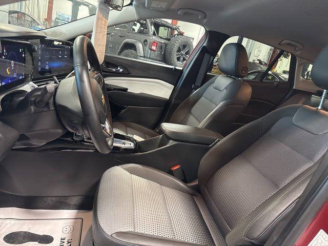 used 2025 Chevrolet Trax car, priced at $22,878