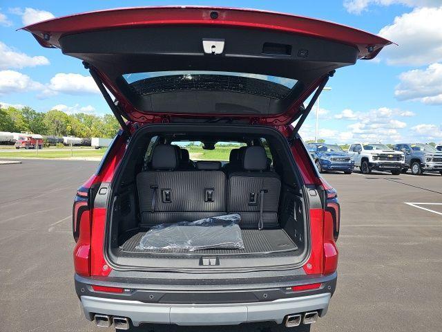 new 2026 Chevrolet Traverse car, priced at $44,612