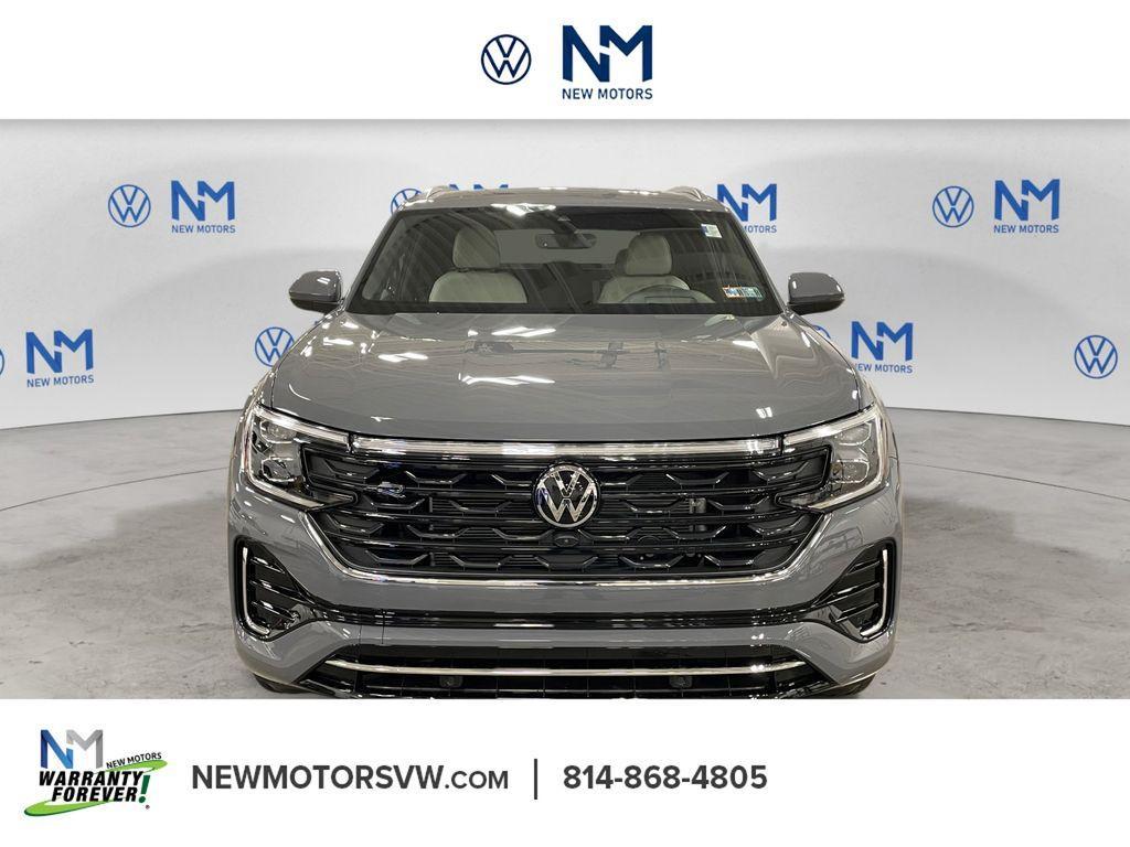 new 2026 Volkswagen Atlas Cross Sport car, priced at $52,446