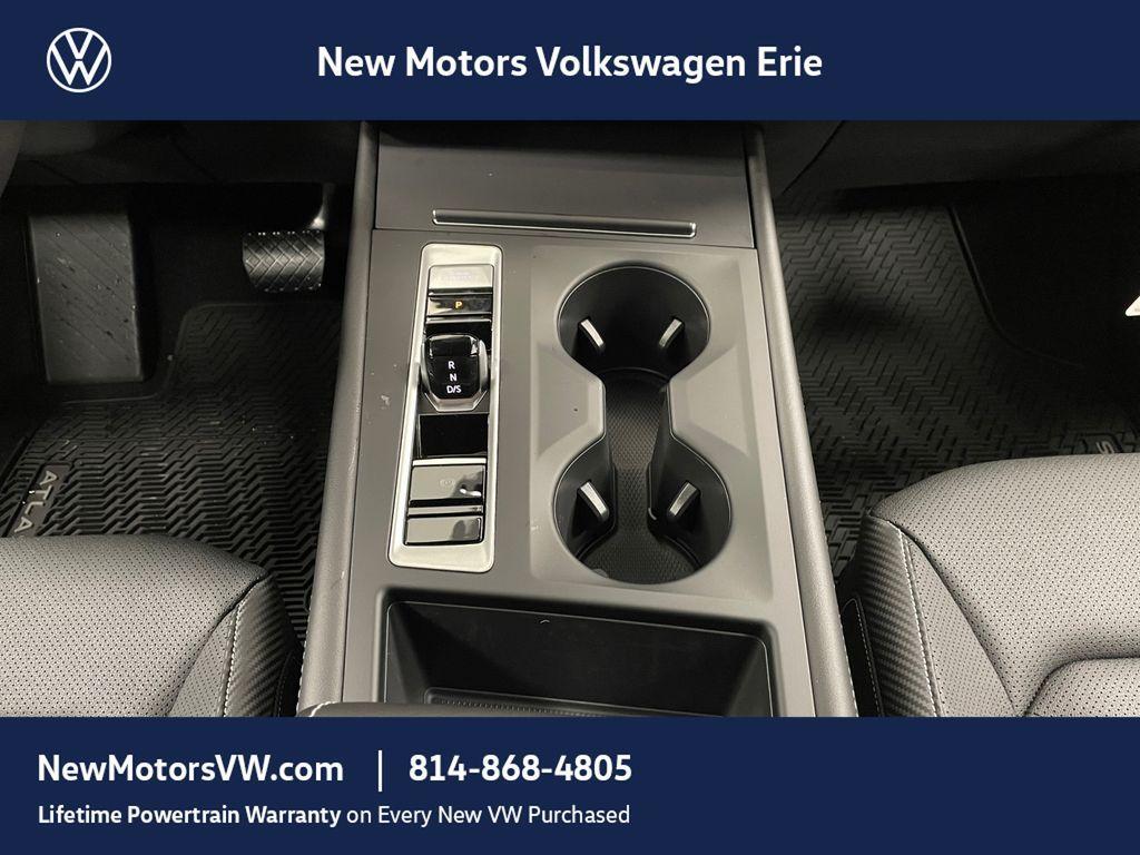 new 2026 Volkswagen Atlas Cross Sport car, priced at $37,920