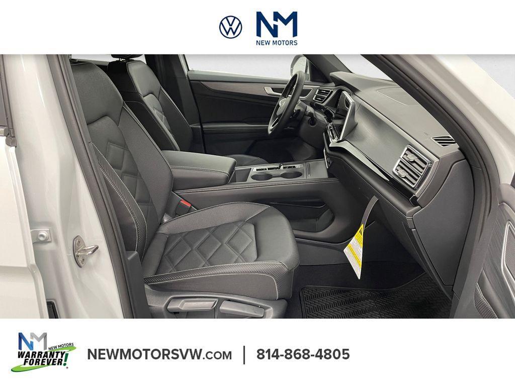 new 2026 Volkswagen Atlas Cross Sport car, priced at $38,920