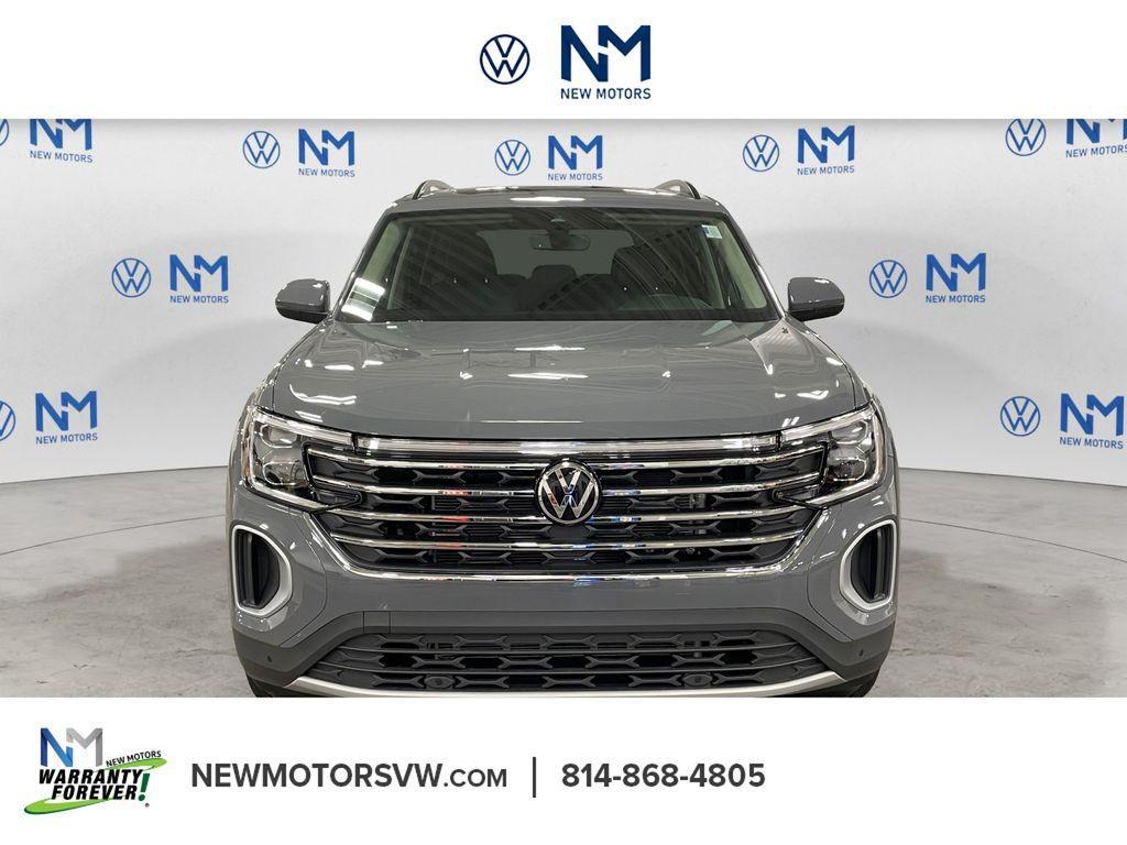 new 2026 Volkswagen Atlas car, priced at $44,800