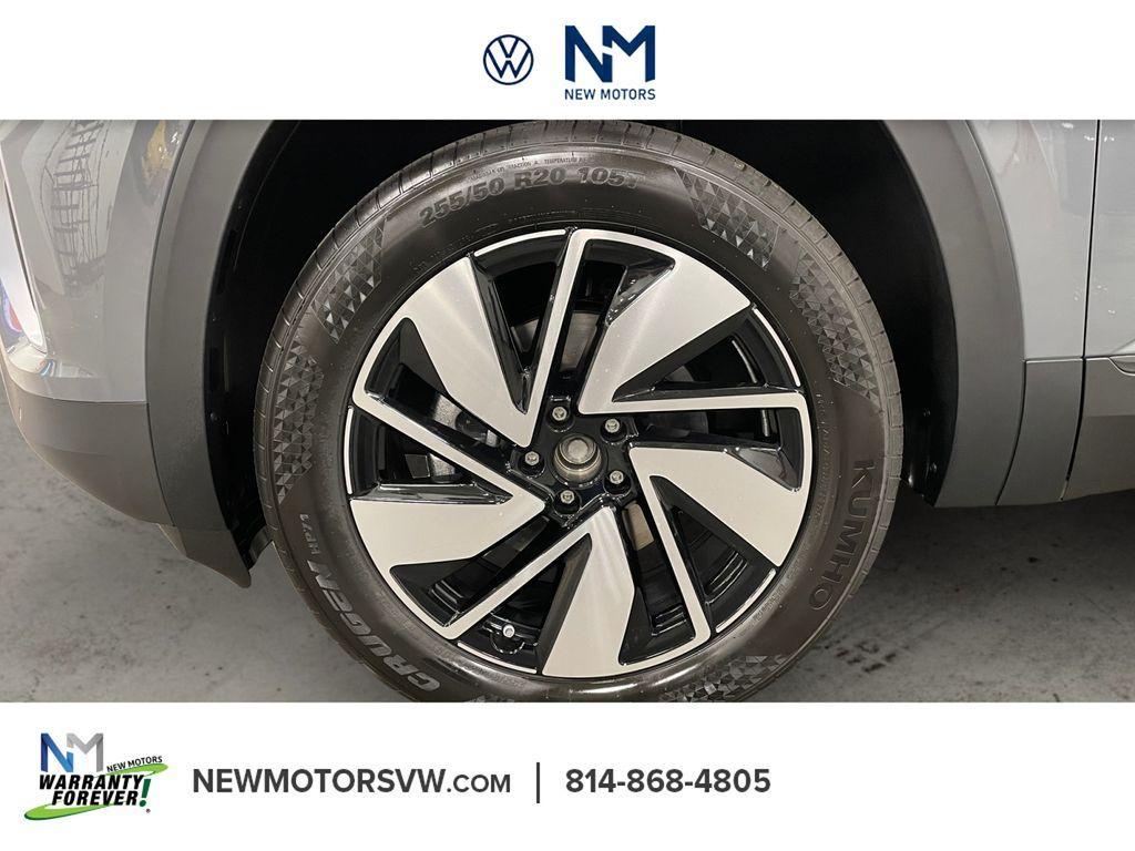 new 2026 Volkswagen Atlas car, priced at $44,800