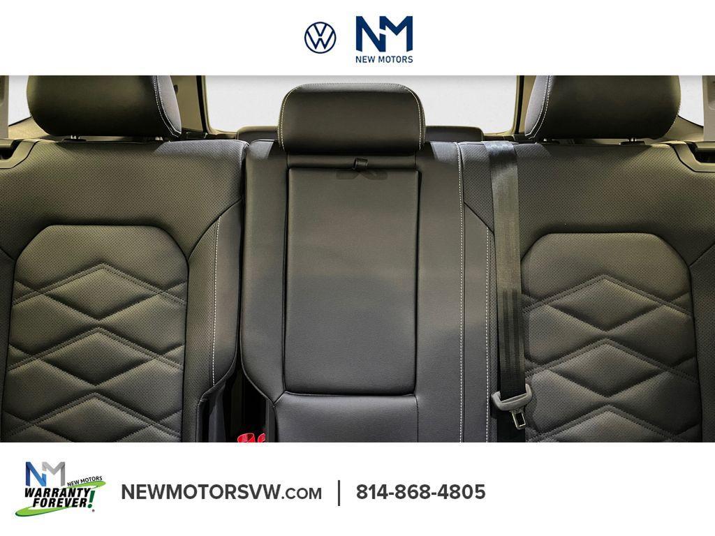 new 2026 Volkswagen Atlas car, priced at $44,800