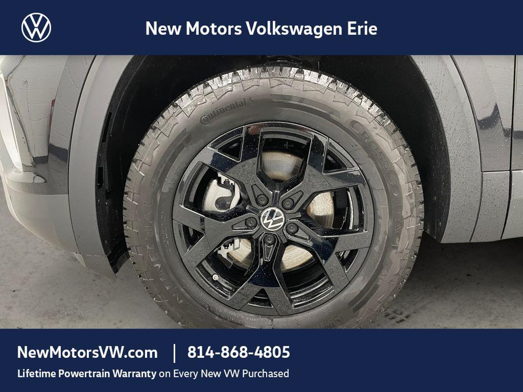 new 2026 Volkswagen Atlas car, priced at $47,732