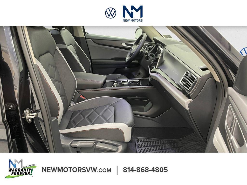 new 2026 Volkswagen Atlas car, priced at $47,732