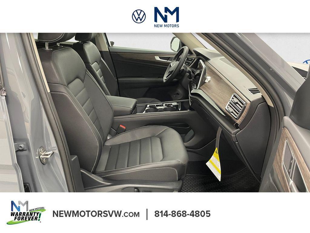 new 2026 Volkswagen Atlas car, priced at $47,869