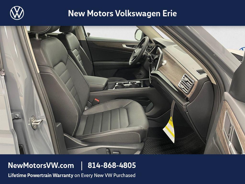 new 2026 Volkswagen Atlas car, priced at $47,369