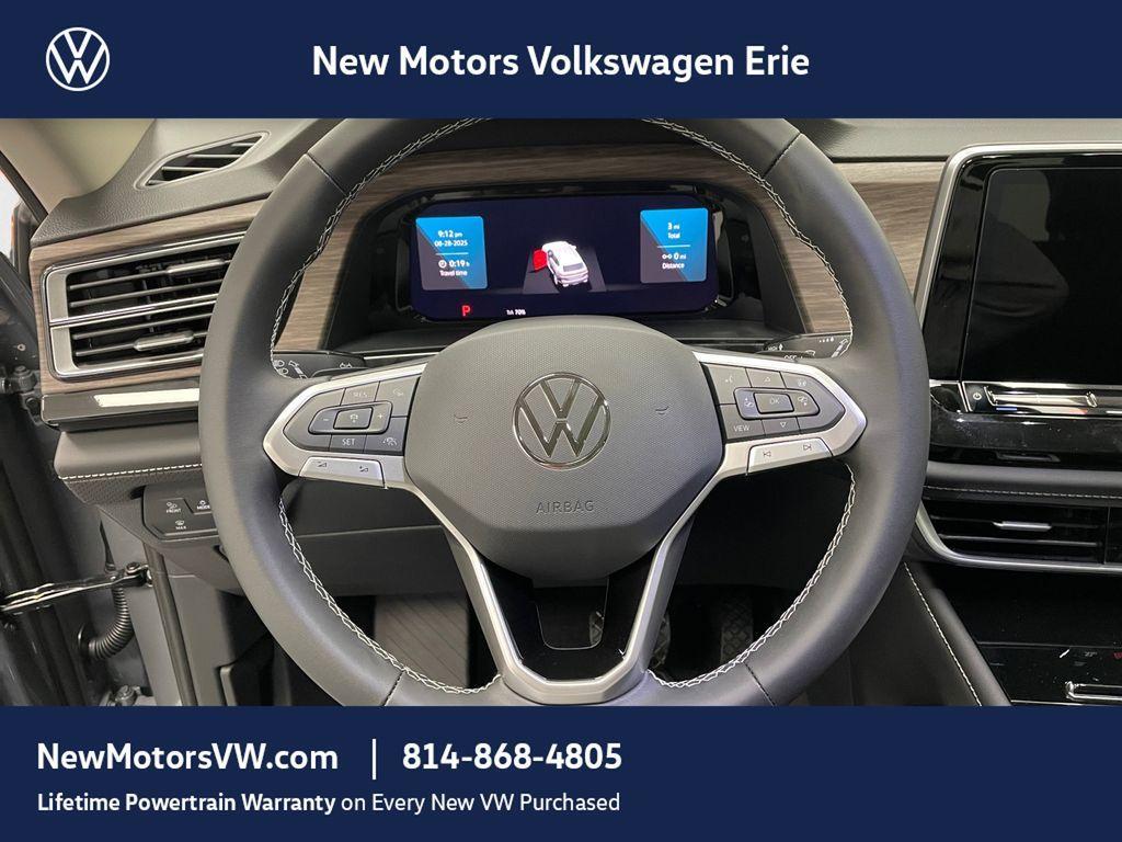 new 2026 Volkswagen Atlas car, priced at $47,369