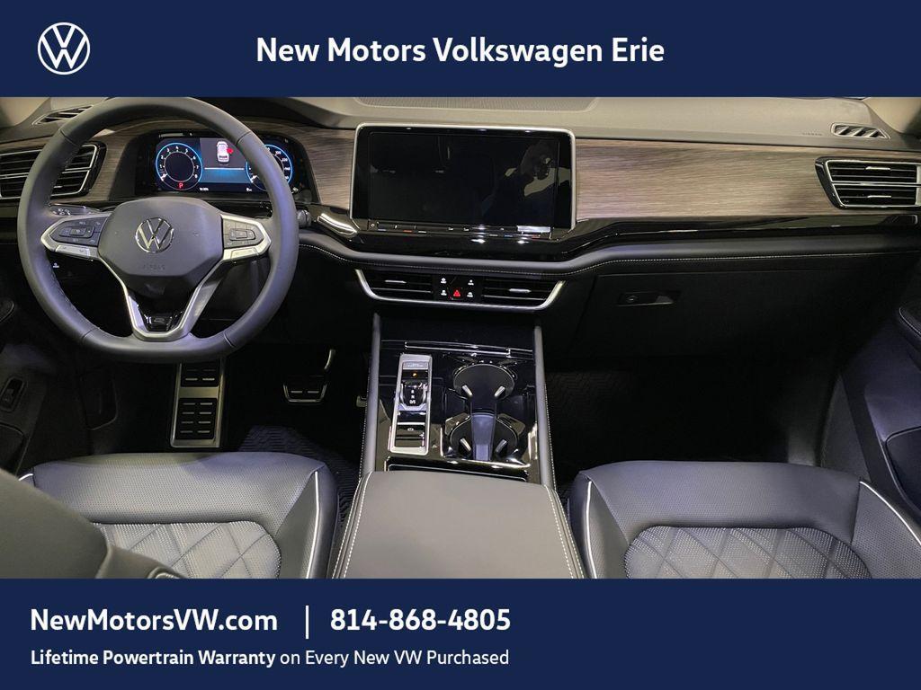 new 2026 Volkswagen Atlas car, priced at $52,375