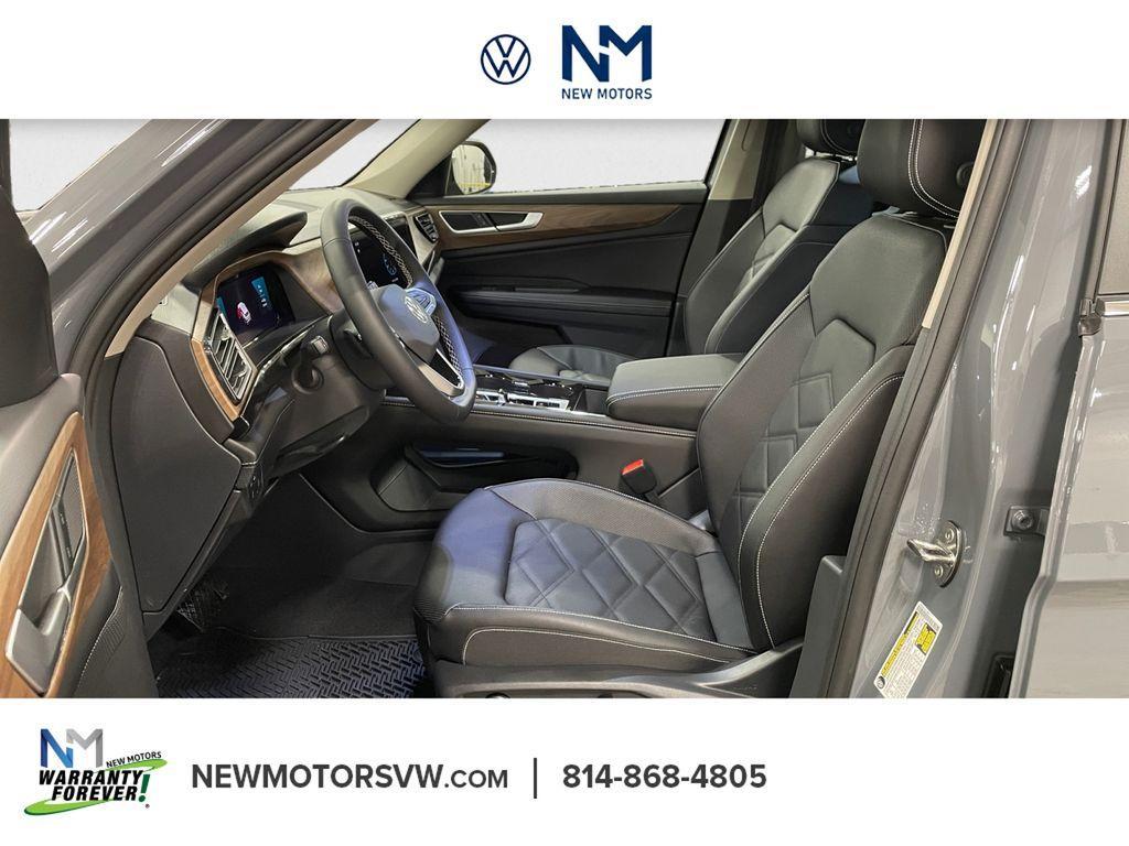 new 2026 Volkswagen Atlas car, priced at $44,800