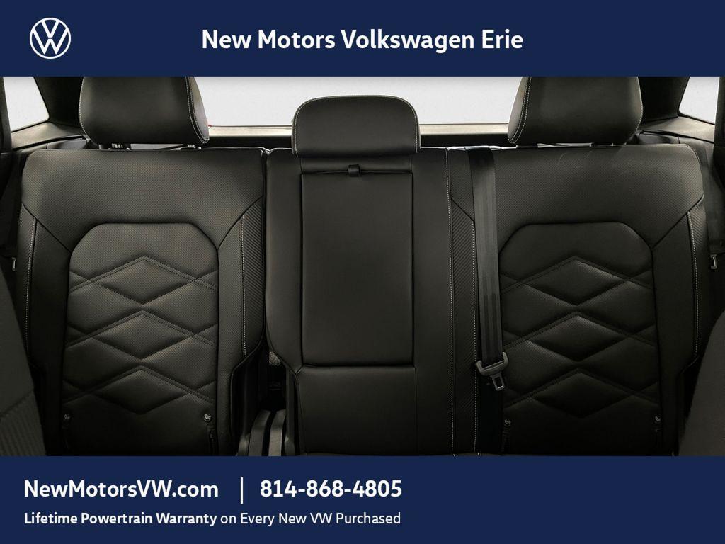 new 2026 Volkswagen Atlas Cross Sport car, priced at $42,938