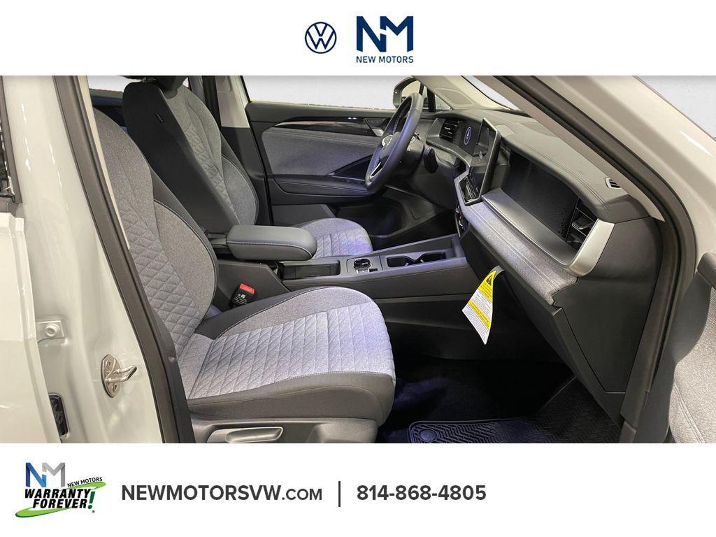 new 2026 Volkswagen Tiguan car, priced at $33,463