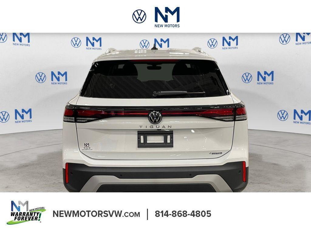 new 2026 Volkswagen Tiguan car, priced at $33,463