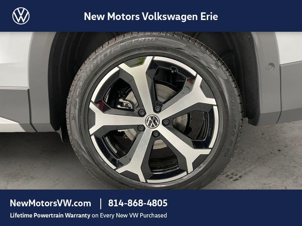 new 2026 Volkswagen Tiguan car, priced at $34,116