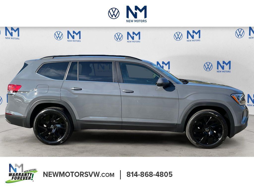 new 2026 Volkswagen Atlas car, priced at $45,910